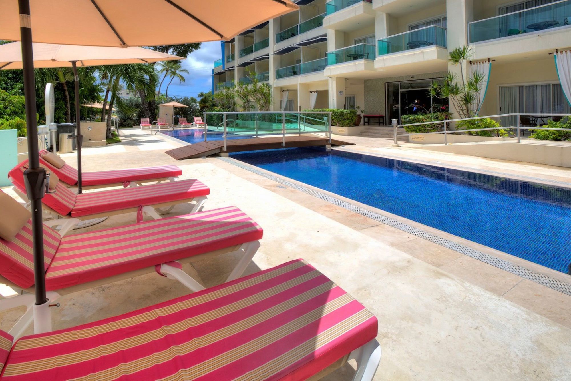 ברידג'טאון The Rockley By Ocean Hotels - Breakfast Included מראה חיצוני תמונה