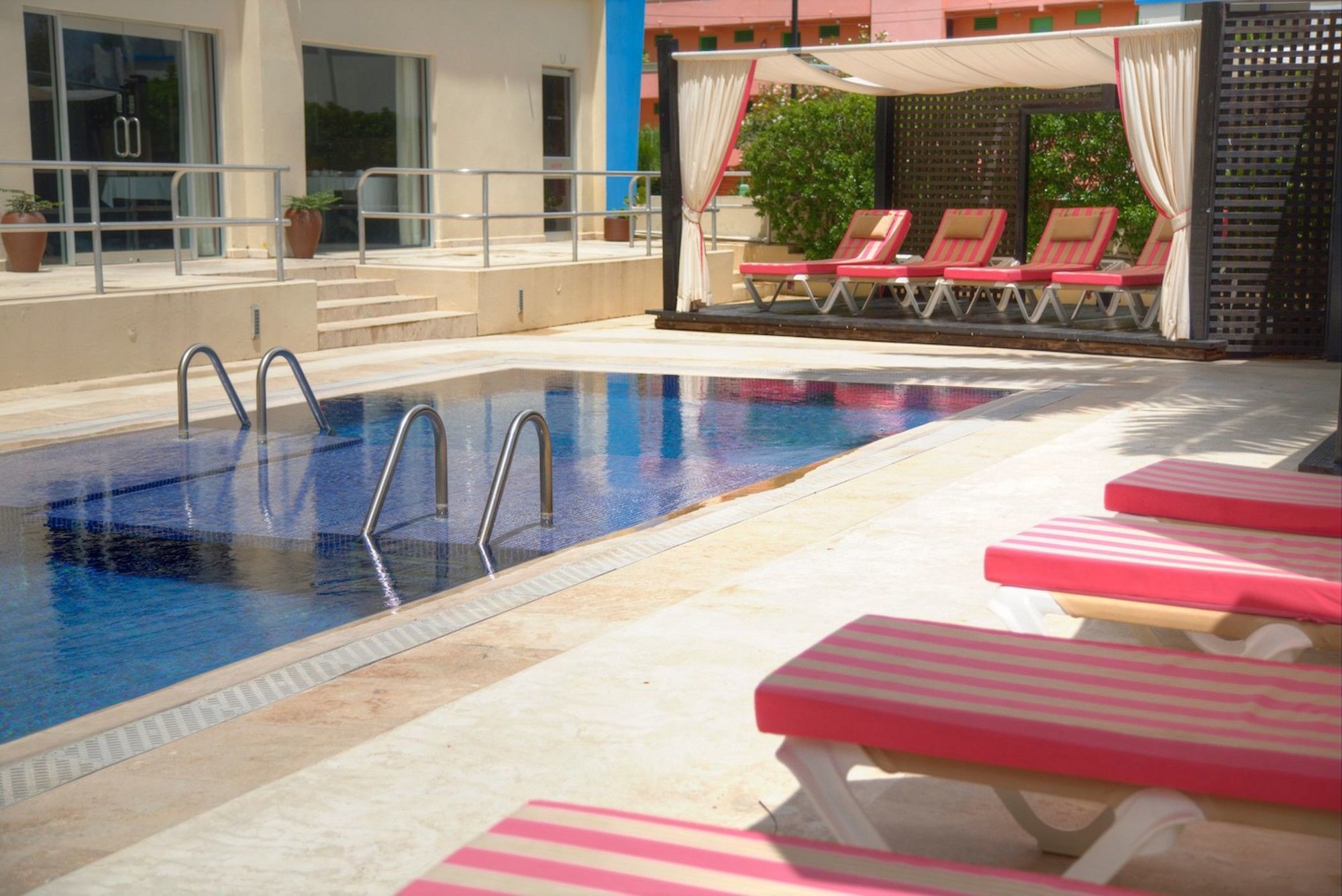 ברידג'טאון The Rockley By Ocean Hotels - Breakfast Included מראה חיצוני תמונה